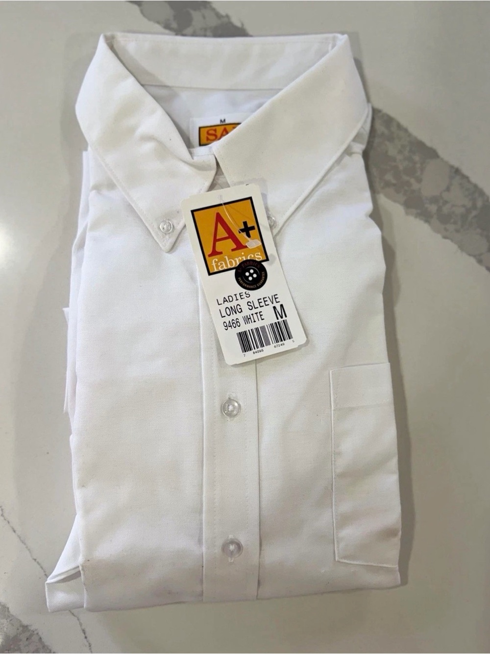 A+ fabrics Women’s White Solid Collared Long Sleeve Button-Up Shirt M 9466